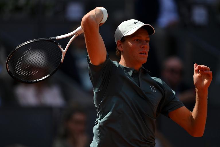 Sinner esegue un dritto (Getty Images)