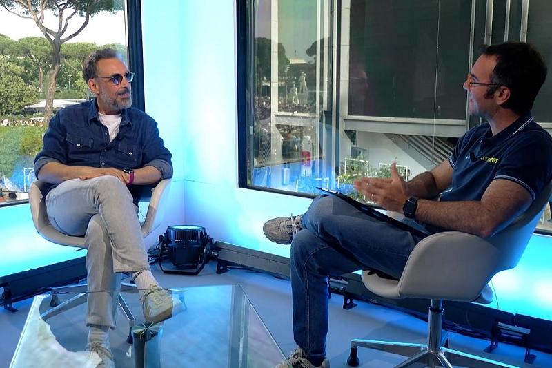 Brunori Sas e il tennis: "In Agassi ho visto la quintessenza del rock"