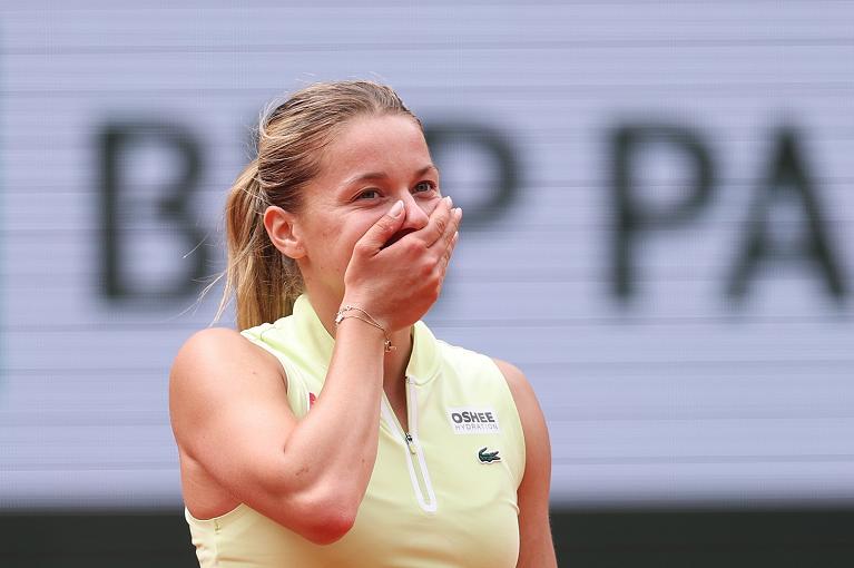 Tutta l'incredulità di Maja Chwalinska, dalle qualificazioni alla prima semifinale Slam al Roland Garros 2026 (foto Getty Images)