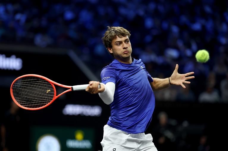 Cobolli in azione alla Laver Cup 2025 (Getty Images)