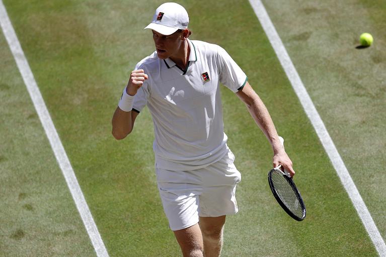 Wimbledon, Jannik Sinner esulta (Getty Images)