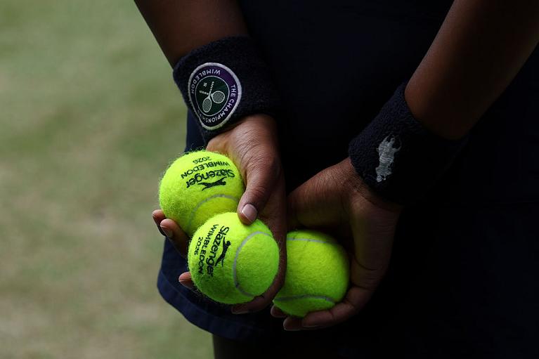 Palle da tennis in quel di Wimbledon (Getty)