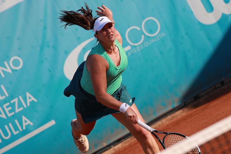 Nuria Brancaccio in azione (foto Ros)