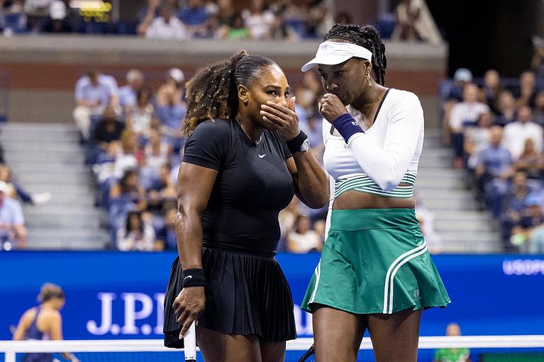 Serena e Venus Williams in azione allo US Open 2022 (Getty Images)