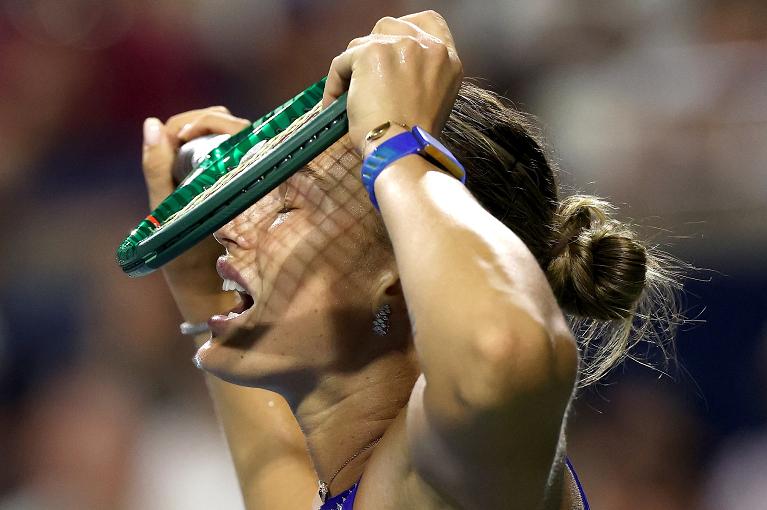 Tutta la frustrazione di Aryna Sabalenka (foto Getty Images)