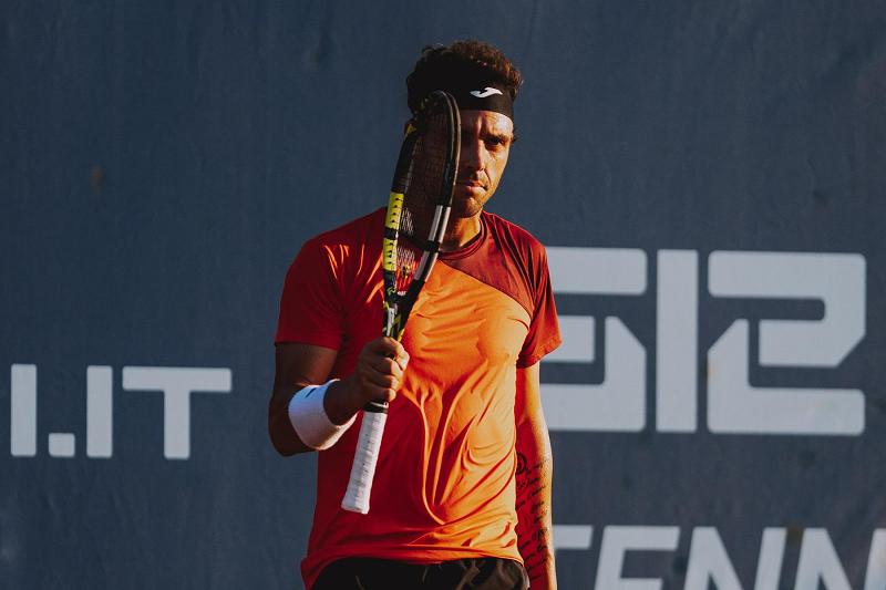 Cecchinato vince il derby con Forti e centra i quarti a Todi