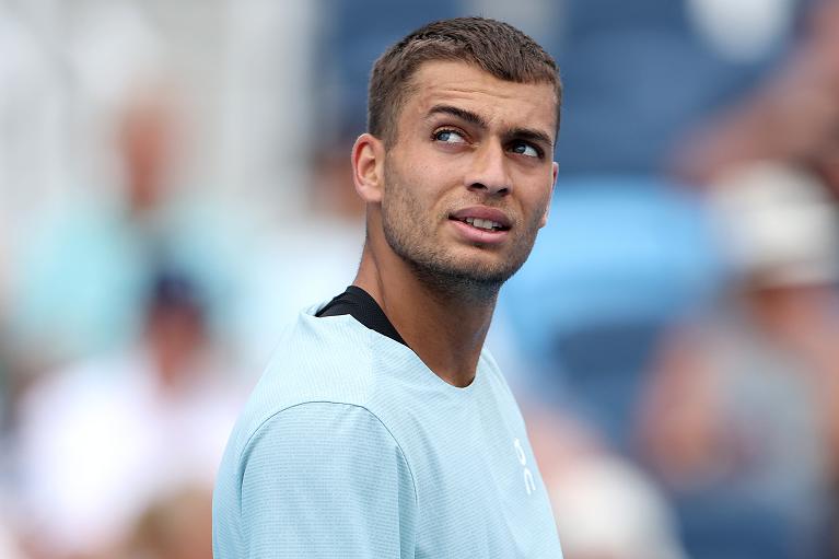 Un primo piano di Flavio Cobolli (Getty Images)