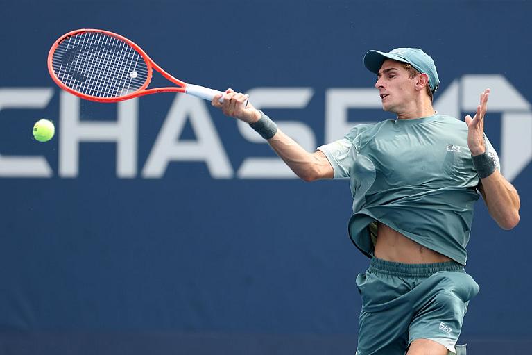 US Open, Vittoria per Darderi, eliminati Arnaldi e Cinà