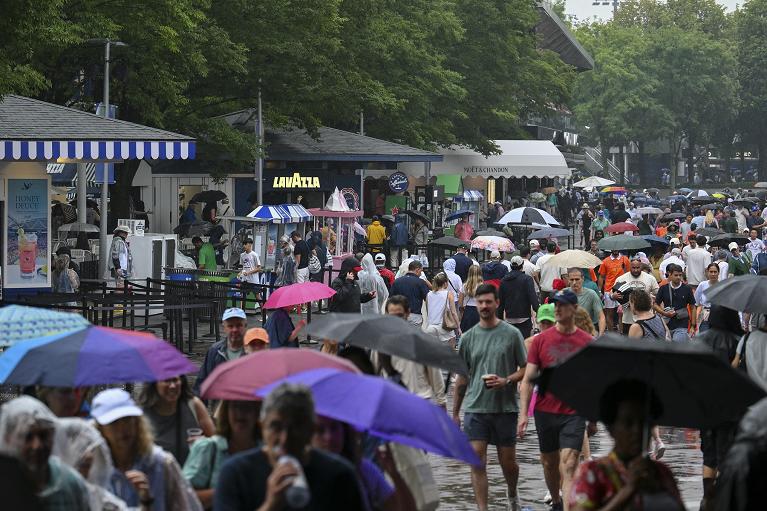 Gli Us Open 2026 sotto la pioggia (foto Getty Images)