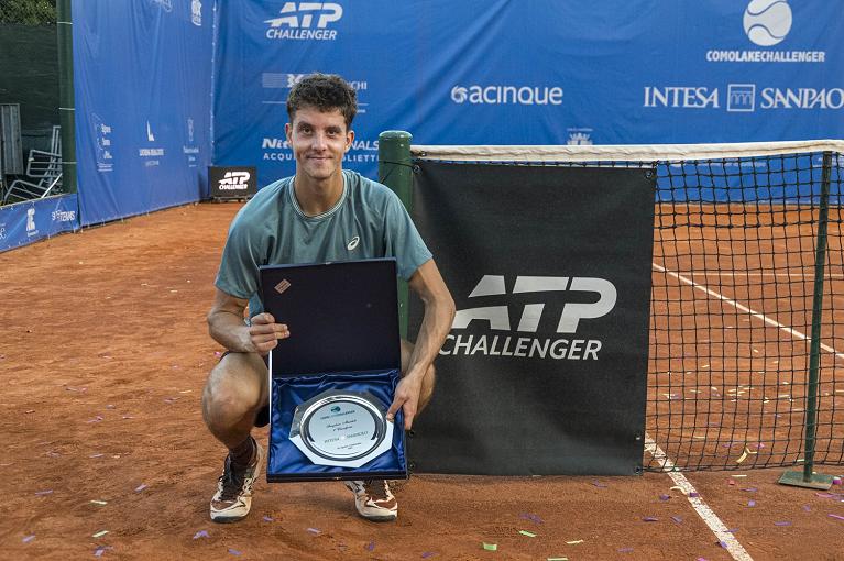 Il vincitore del Como Lake Challenger 2026 Matej Dodig (foto Ufficio stampa Como Lake Challenger)