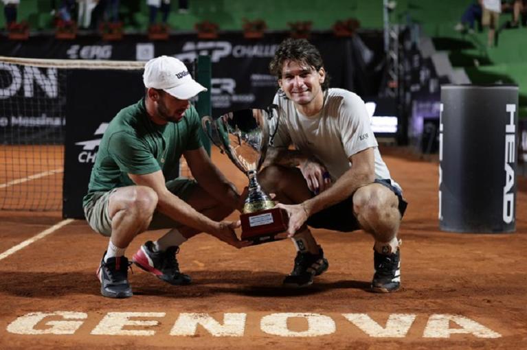 Thiago Seyboth Wild con il trofeo dell’AON Open Challenger – Memorial Giorgio Messina 2026 (Foto ufficio stampa)