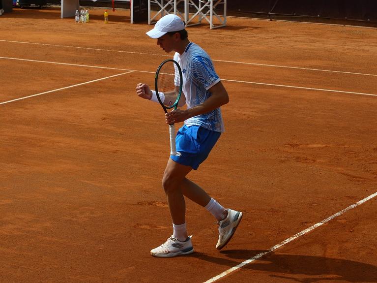 Carlo Alberto Caniato esulta (foto Master Group Sport)