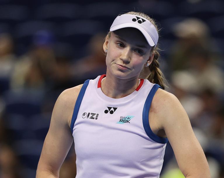 La delusione di Elena Rybakina a Tokyo (Getty Images)