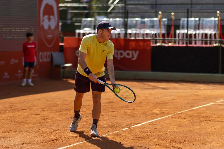 Michele Ribecai al servizio (foto Ragusa)