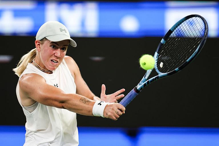 WTA Wuhan su SuperTennis, Kartal sorprende Svitolina