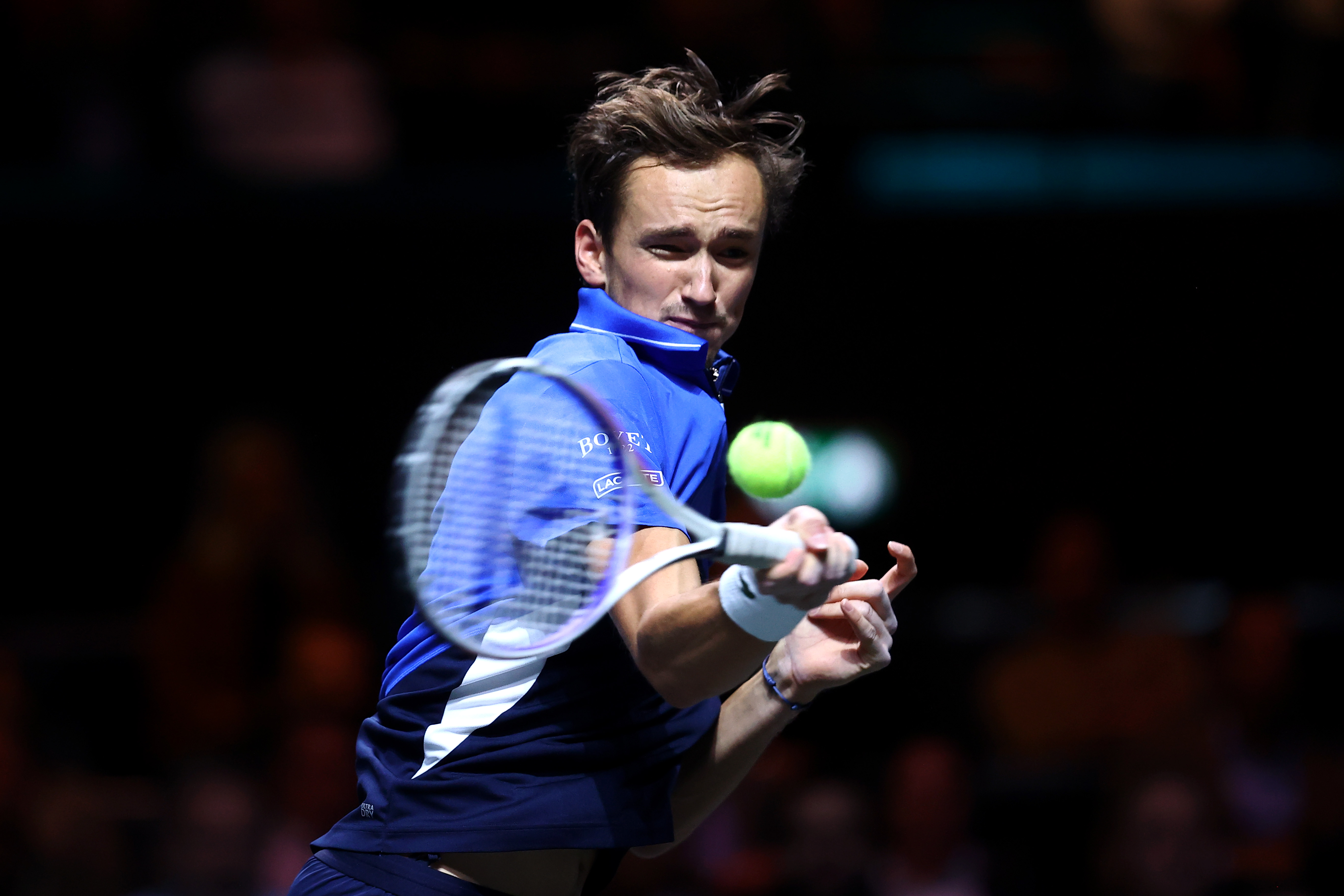 Medvedev tra gennaio e febbraio 2020 ha raccolto diverse prestazioni deludenti, con uscite premature a Melbourne, Rotterdam e Marsiglia