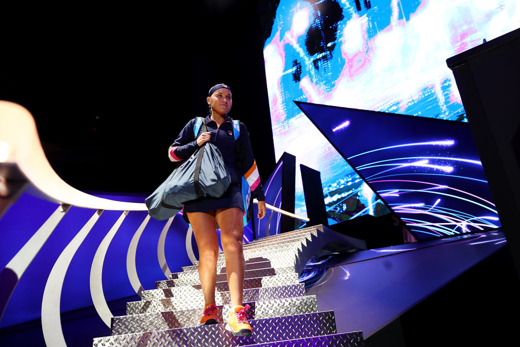 Alle Wta Finals 2019, Sofia Kenin fa il suo ingresso in campo per il match contro Elina Svitolina.