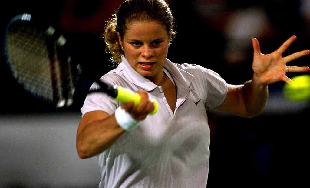 Kim Clijsters in azione all'inizio del 2001