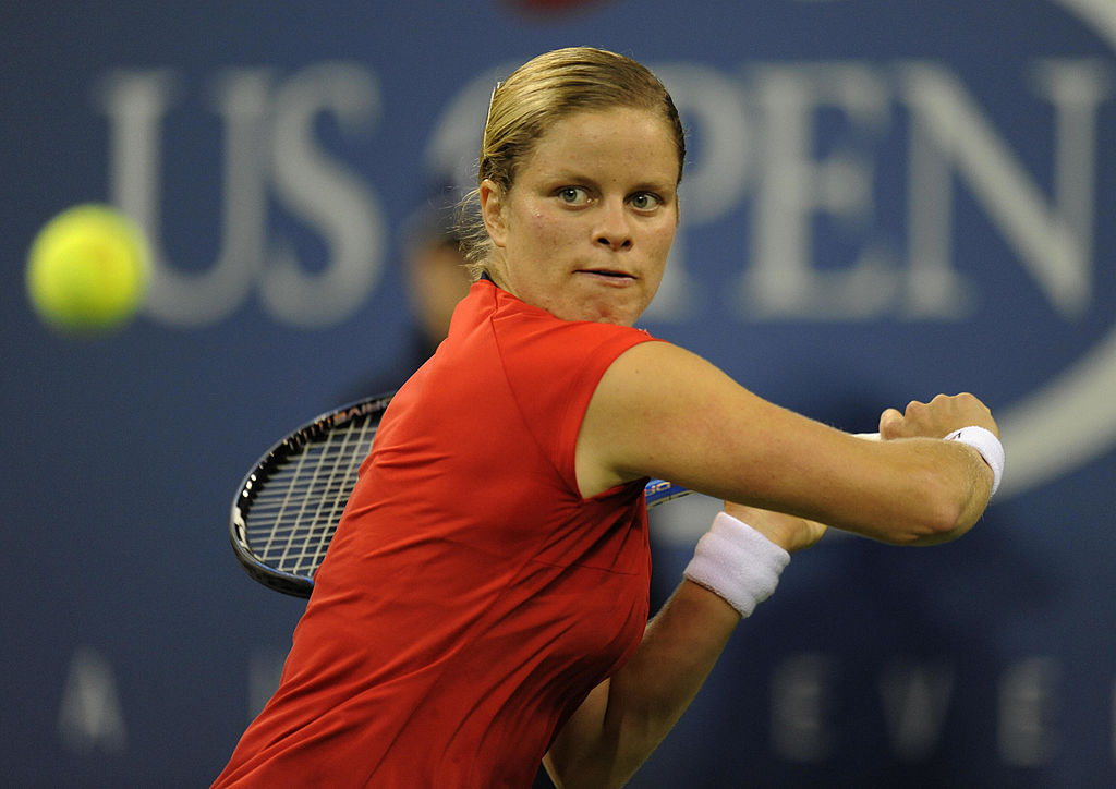 Kim Clijsters in azione nel 2009 a New York contro Serena Williams.