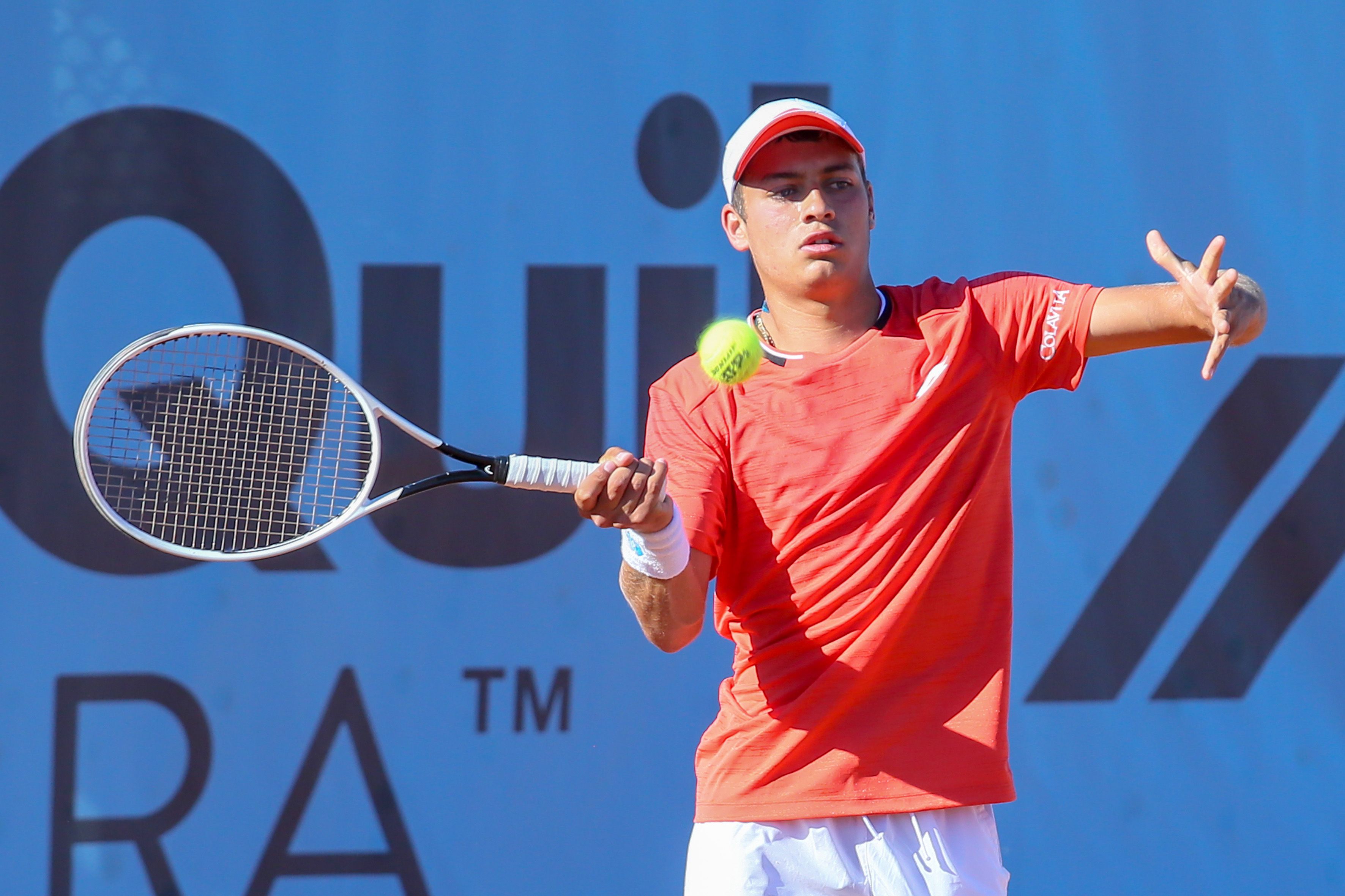 Flavio Cobolli usa una Head Speed