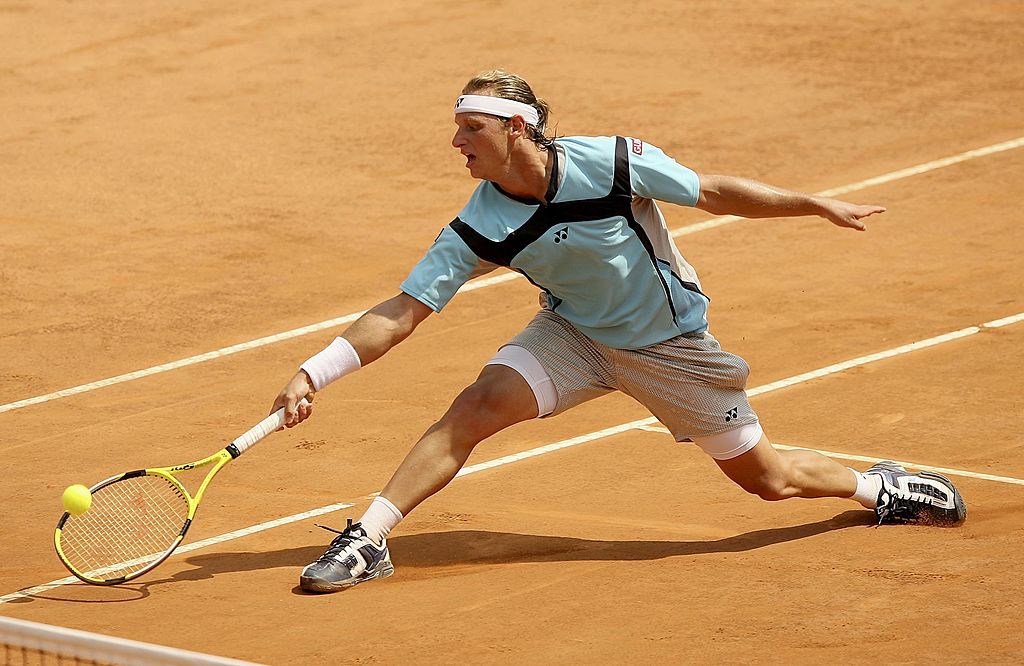 David Nalbandian impegnato in un recupero