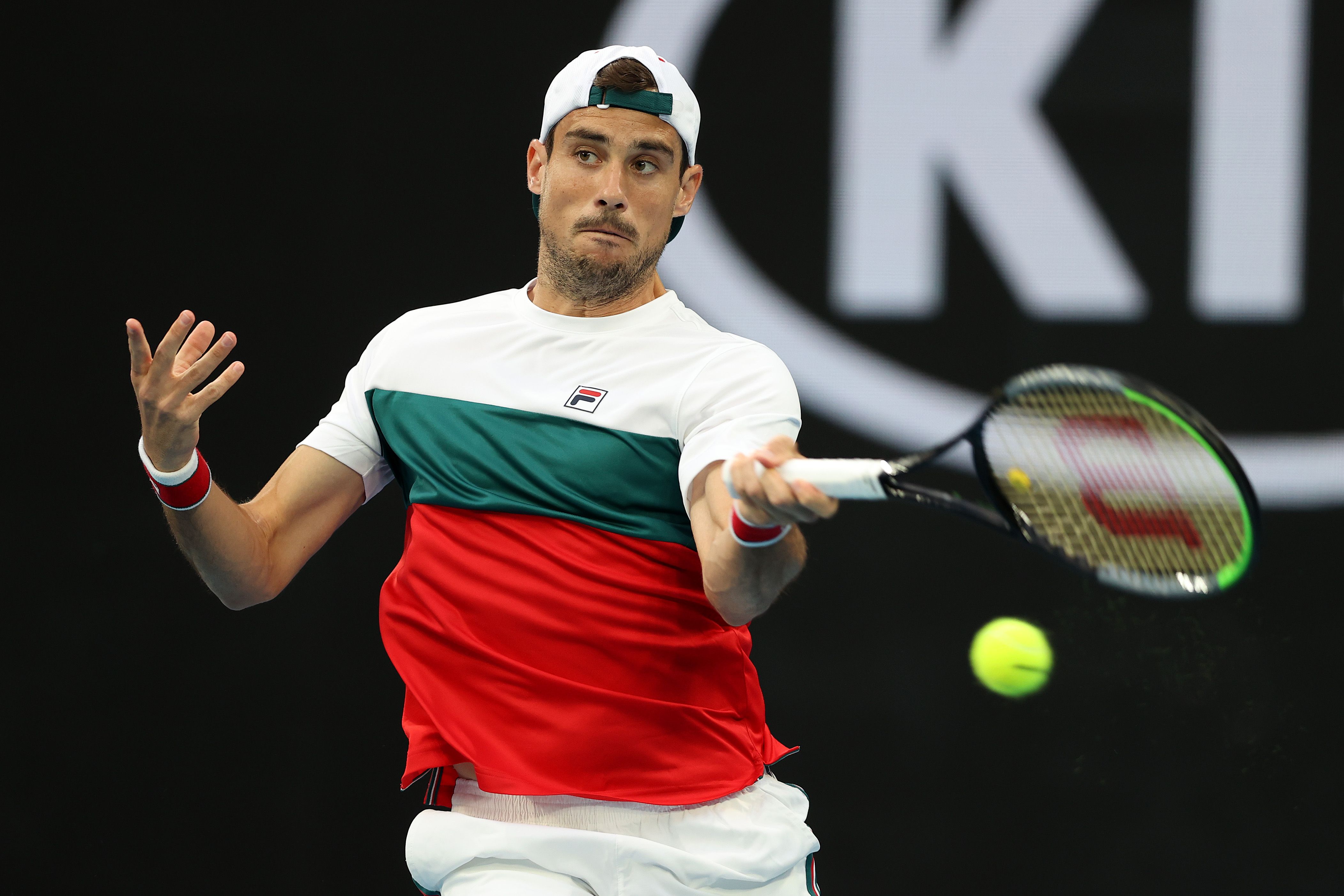 Anche l'argentino Pella in bianco, rosso e verde Fila