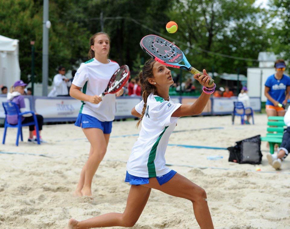 Azzurri vincitori dell'Oro under per la quarta volta su 5 edizioni totali