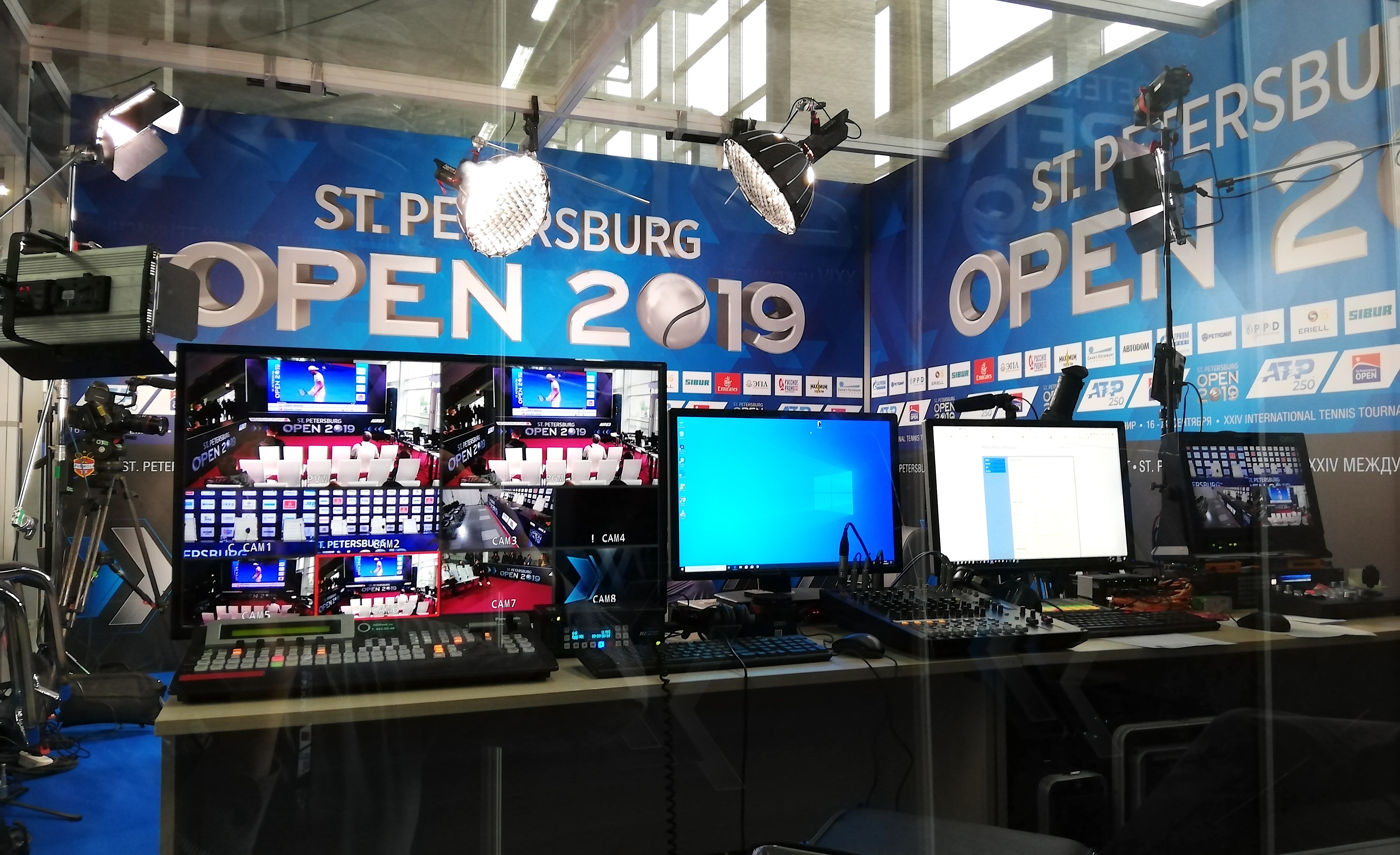 San Pietroburgo backstage