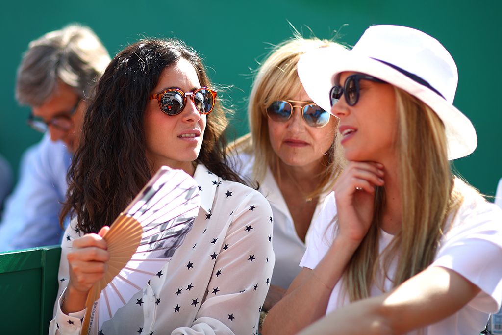 Maria Francisca Perello con la madre e la sorella di Rafael Nadal