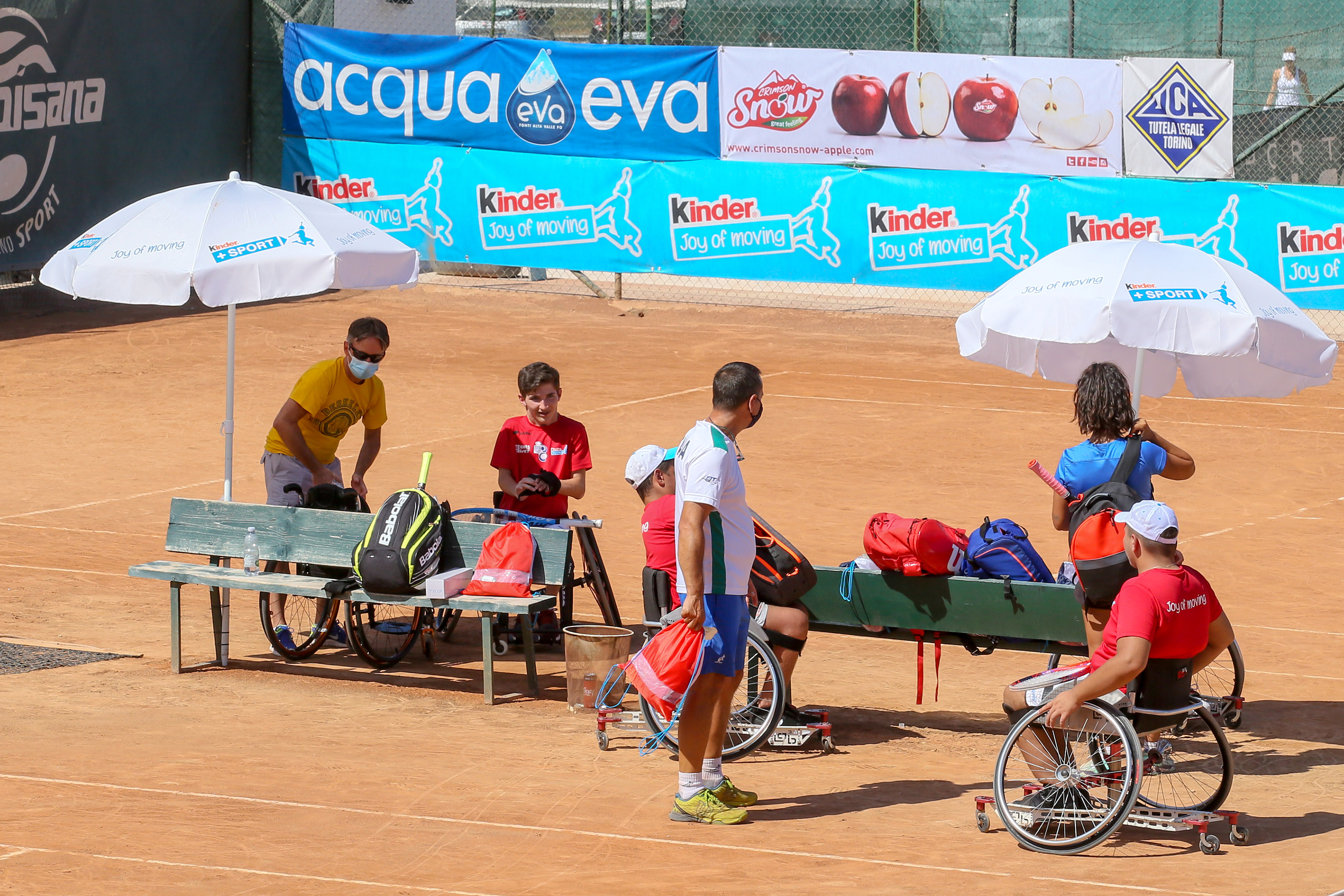 Le immagini del Junior Wheelchair Tennis Trophy FIT Kinder in scena sulla terra rossa di Roma 