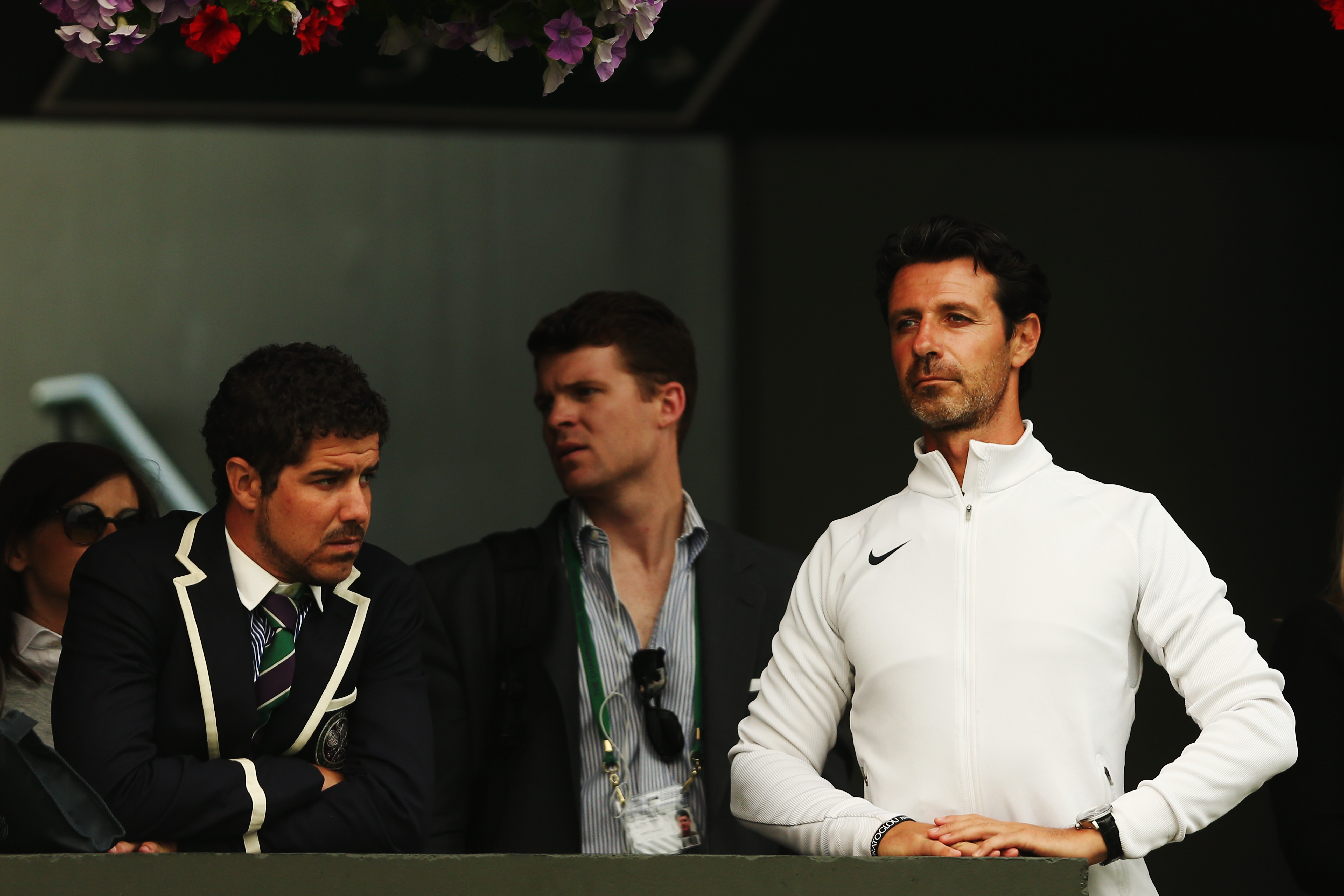 Patrick Mouratoglou ‘piantonato’ a bordo campo da un ufficiale di gara… per evitare suggerimenti ‘clandestini’