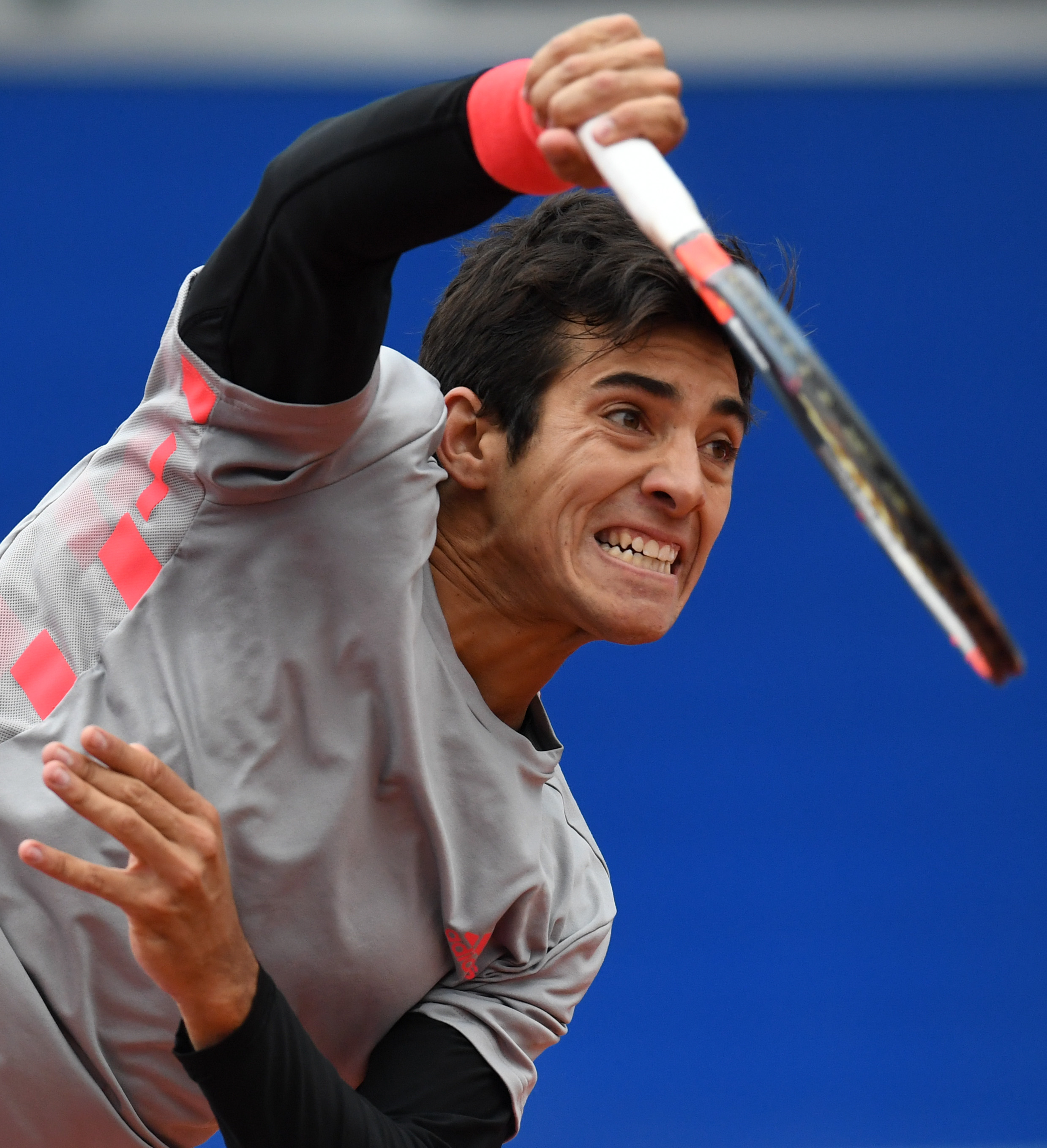 Analizzando i dati ATP dell’ultimo anno, Cristian Garin è 53° per serve rating, vincendo il 71,7% di punti con la prima e il 51,5% con la seconda (41°)