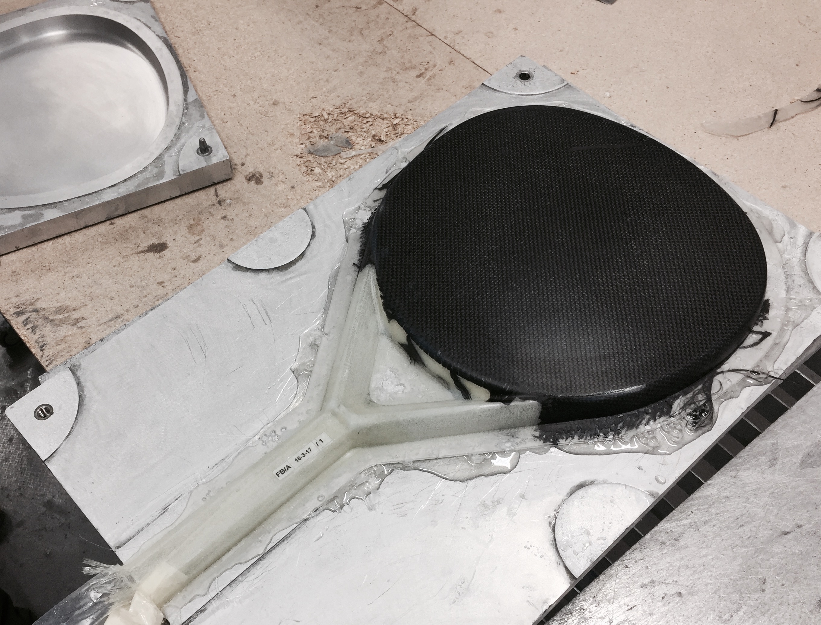 Così nasce una racchetta da padel