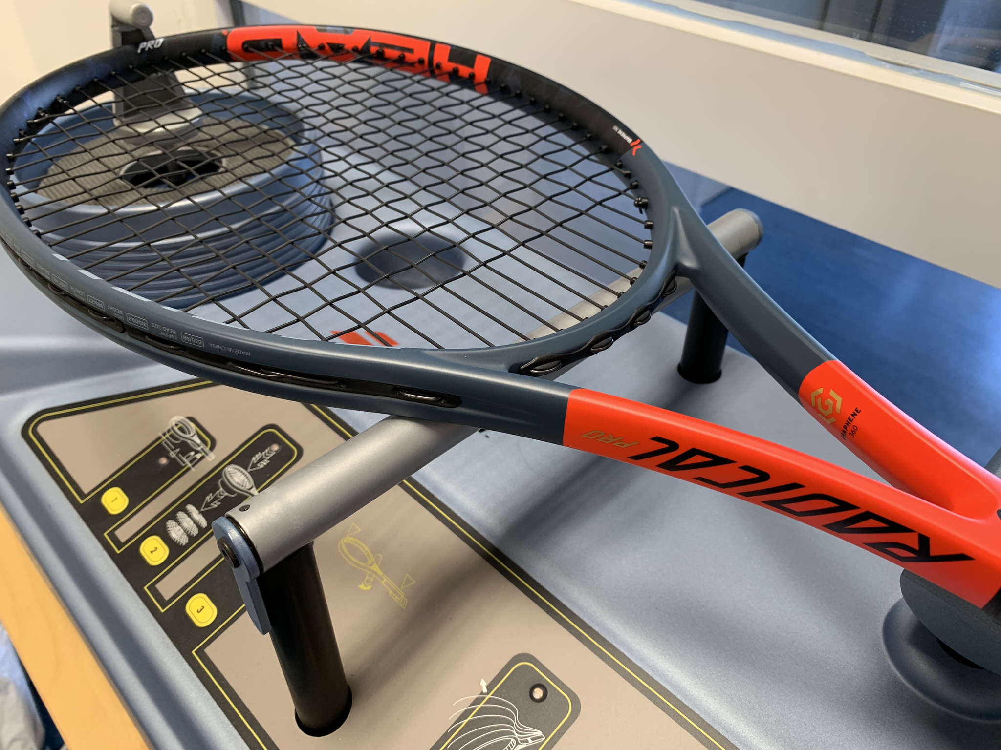 Head  Radical Pro vs Mp