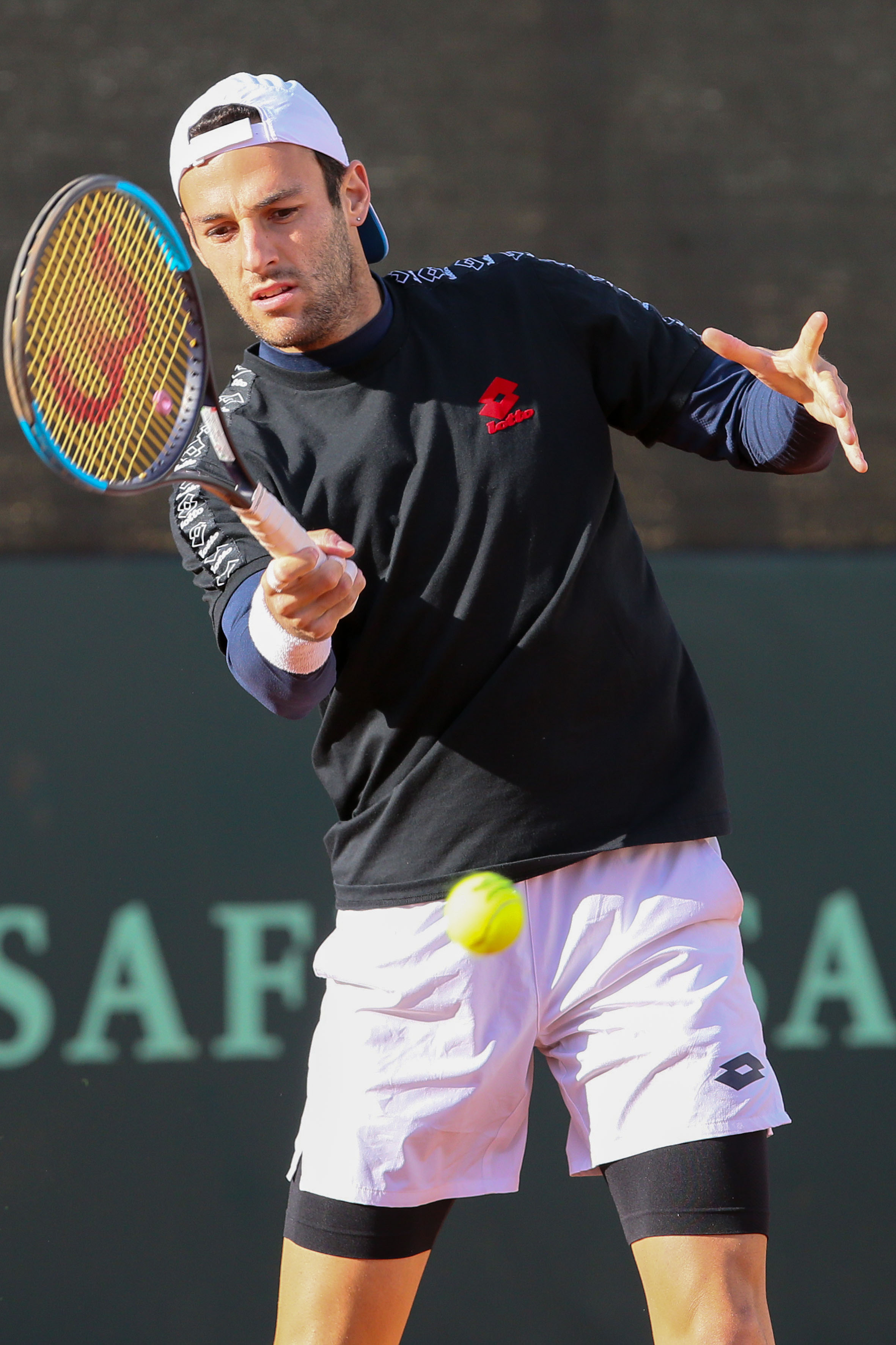 Stefano Travaglia in allenamento (foto Sposito)