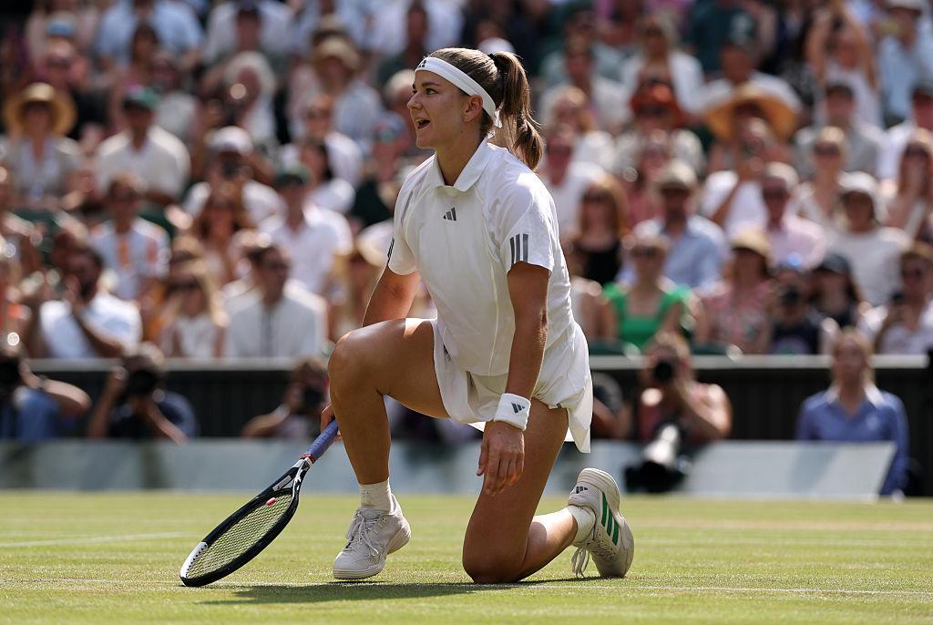 Muchova e Noskova, la giornata perfetta