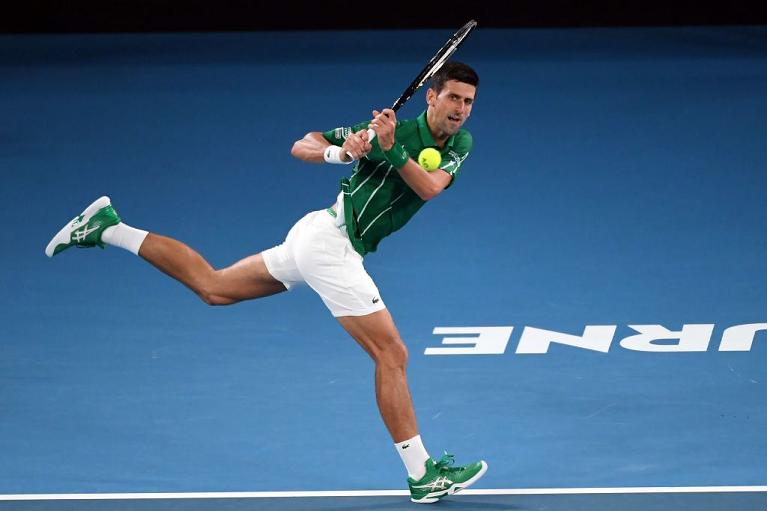 Un rovescio di Djokovic, che ha un record di 69-8 all'Australian Open