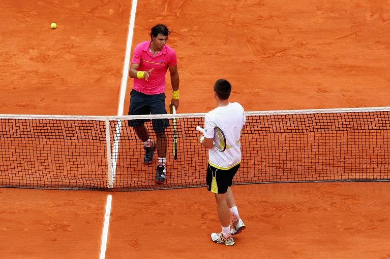 Robin Soderling ha appena battuto Rafael Nadal negli ottavi di finale a Parigi  nel 2009