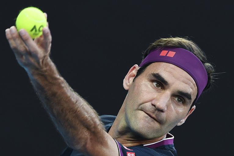 Roger Federer al servizio: nel 2019 è stato il migliore di tutti a gestire i game in cui si è trovato alla battuta sul 30-30