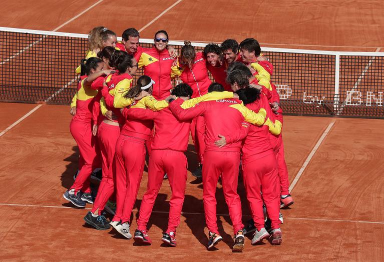 La Spagna festeggia la qualificazione alle Finali di Fed Cup