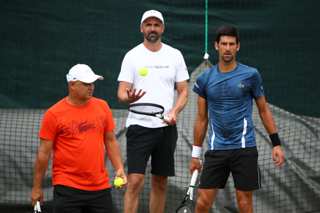 Goran Ivanisevic in campo con Novak Djokovic